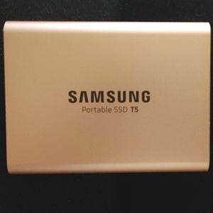 Samsung portable ssd t5 500gb